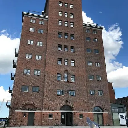 Meerblick, Balkon Und Private Sauna Im Historischen Getreidespeicher Wismar