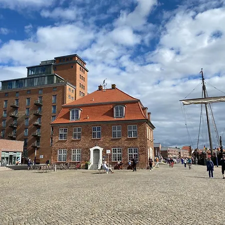 Meerblick, Balkon Und Private Sauna Im Historischen Getreidespeicher דירה